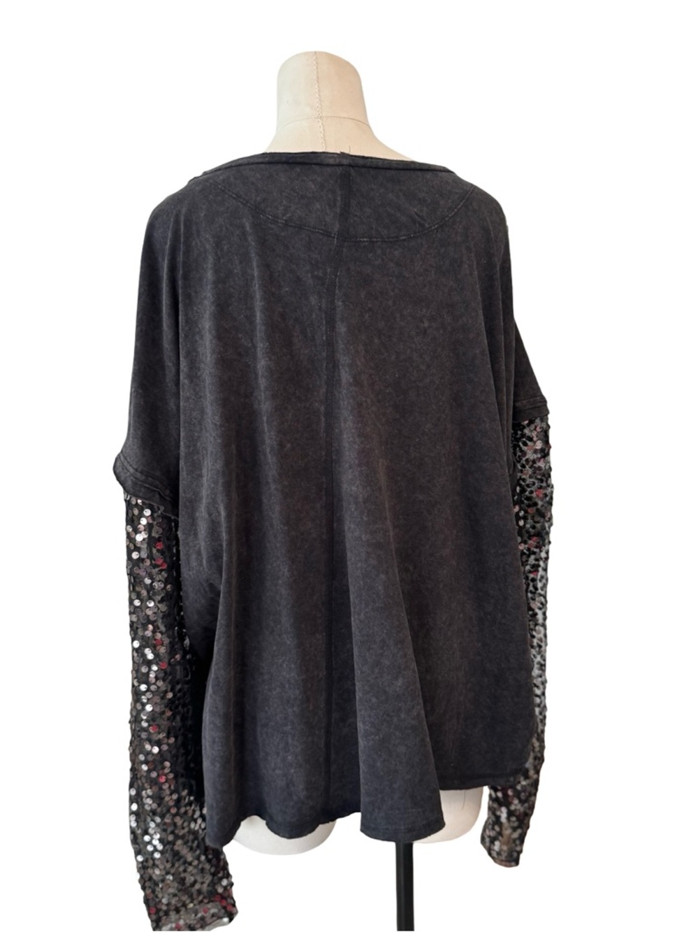 FREE PEOPLE Sequin Sleeve CELINE Tee XL - Picture 8 of 12